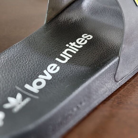 Adidas Original Adilette Limited Edition Love Unites Black Translucent Unisex - Picture 11 of 12